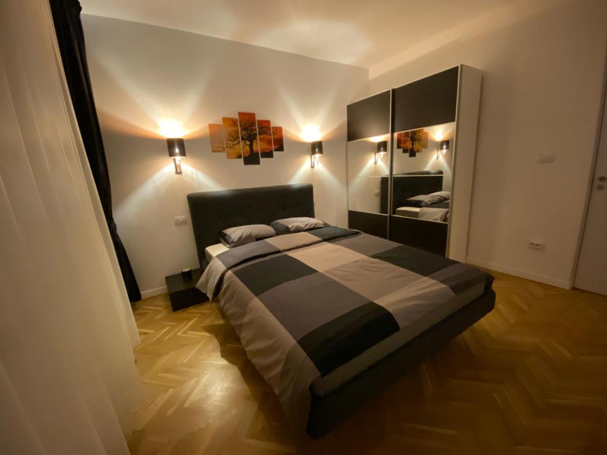 Center Loft Lejlighed Buzău Eksteriør billede